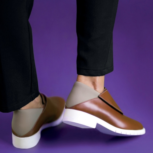 Freakloset leather shoes w/ velcro strap